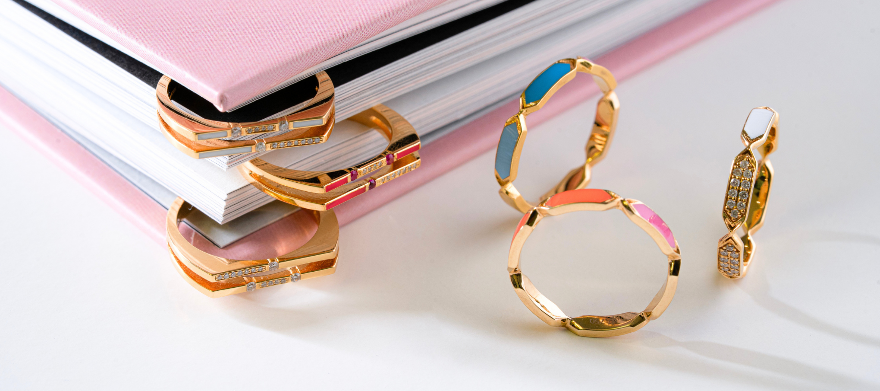 Best 10th Anniversary Gifts: Diamond Rings That Mark the Decade