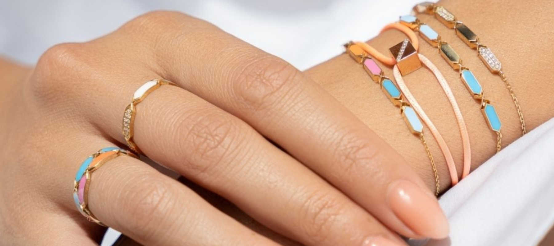 How To Stack A Gold Bracelet Look On One Wrist | JOUBIJOUX Fine Jewelry