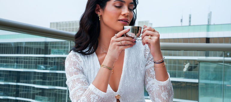 Top 5 Anniversary Gift Ideas: Why 18K Gold is the Language of Love| Joubijoux