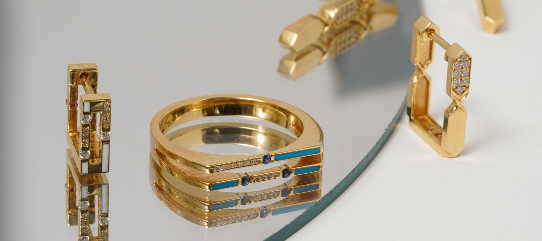 Elevating Party Wear: A Guide to Styling Gold and Diamond Jewelry for Women