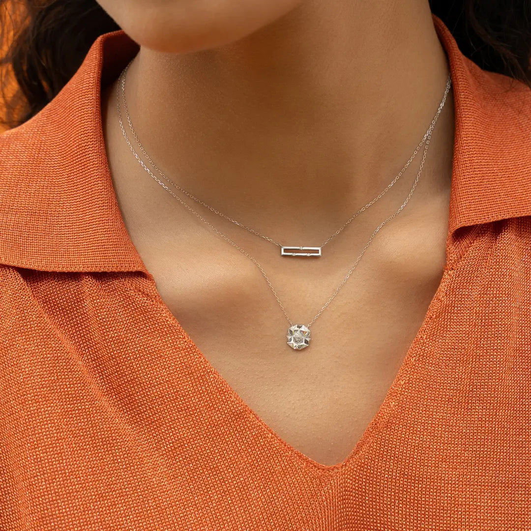 DIAMOND PENDANT NECKLACES