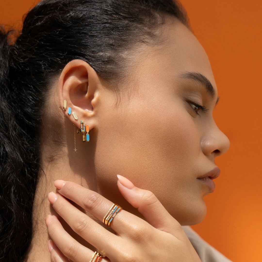 STUD EARRINGS