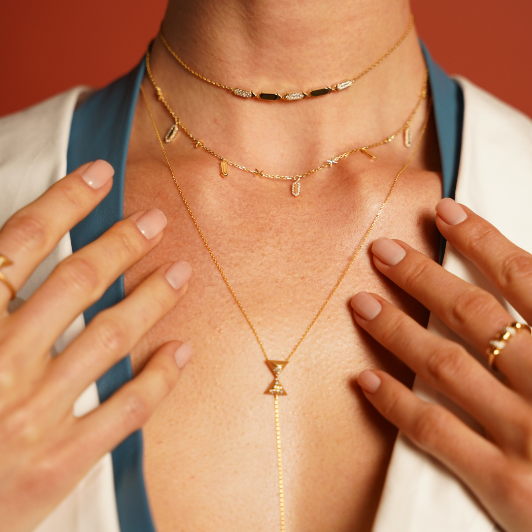 GOLD NECKLACE FOR WOMEN