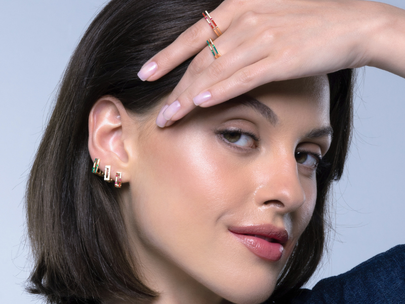 GOLD EARRINGS FOR WOMEN IN DUBAI