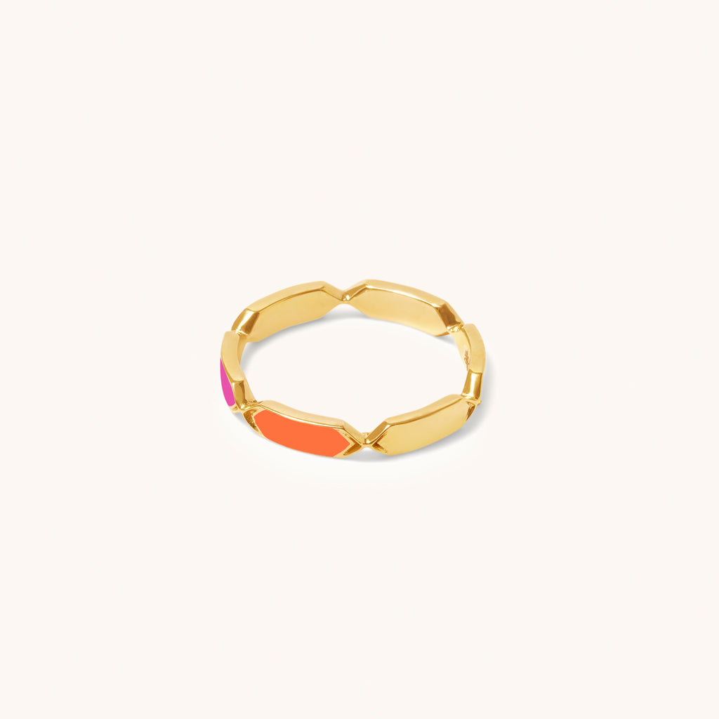 Rotated view of Joubijoux Facets Fusion gold ring highlighting reversible enamel colors