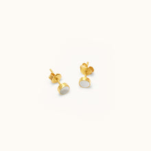 Load image into Gallery viewer, Screw-back view of Joubijoux gold earrings showing 18K yellow gold stud post with secure screw fastening and mother of pearl front