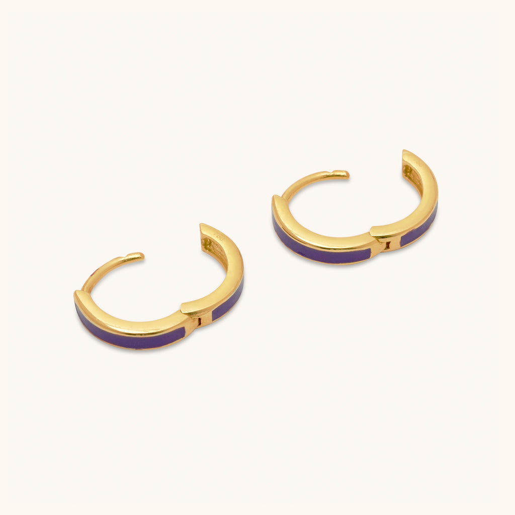 Open back view of Joubijoux 18K gold hoop earrings showing clasp and indigo enamel band