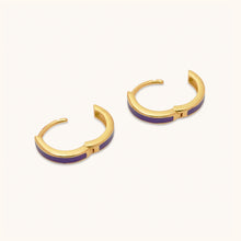 Load image into Gallery viewer, Open back view of Joubijoux 18K gold hoop earrings showing clasp and indigo enamel band