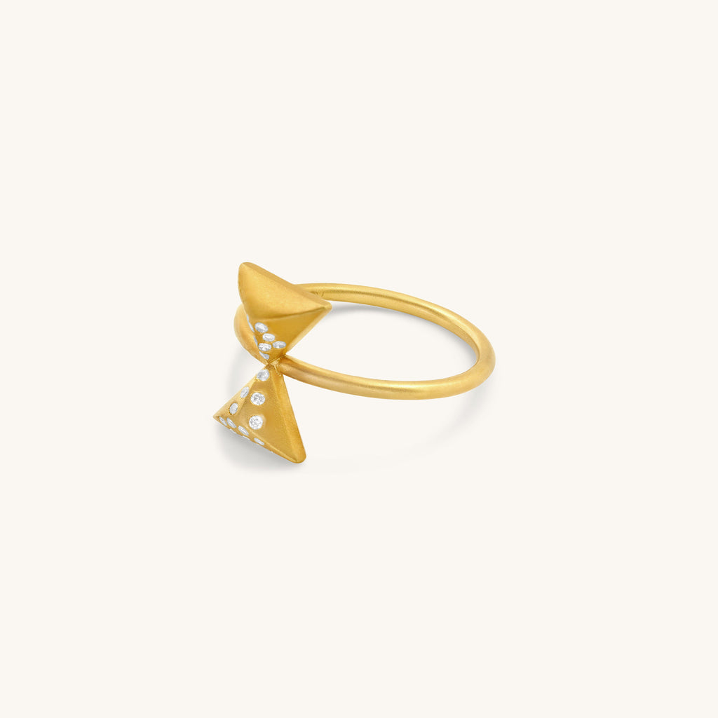 Hourglass Turning Point Diamond Ring