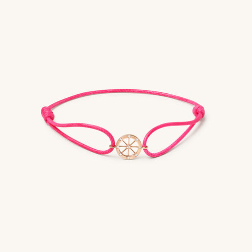 Front view of Kaleido In Motion gold bracelet in 18K rose gold with watch wheel diamond design