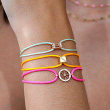 Load image into Gallery viewer, Kaleido Triad Bracelet