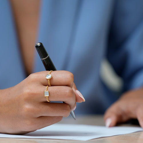 Moonglade Oval Gold Ring