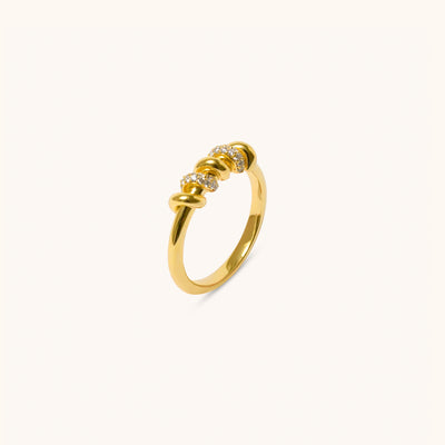 18K yellow gold diamond ring with screw-inspired design and pavé-set VS diamonds